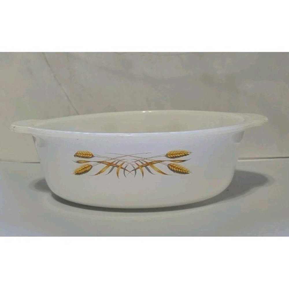 Vintage Anchor Hocking Fire King Casserole Dish "Golden Wheat" Pattern Lid...